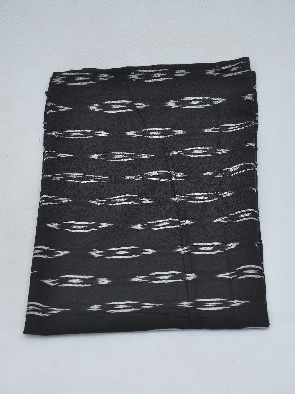 Single Ikkat Running Fabric [D40302032]