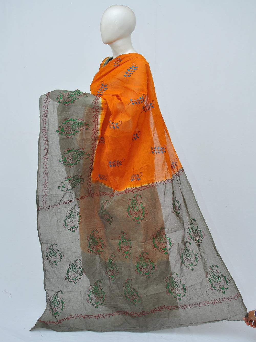 Batik Pure Cotton Saree [D40516019]