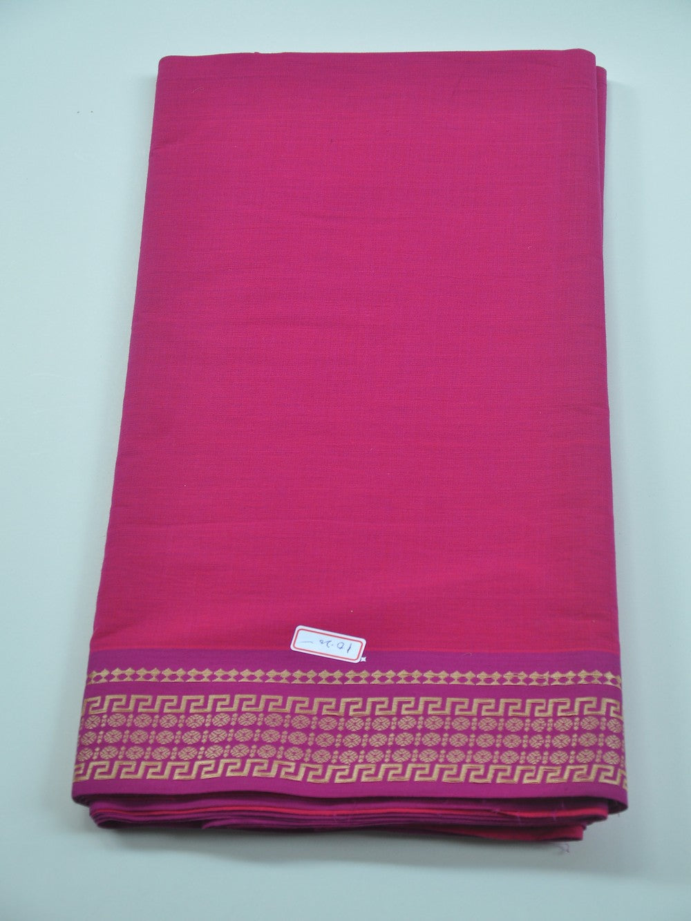 Mangalgiri Cotton Running Fabric [D50704017]