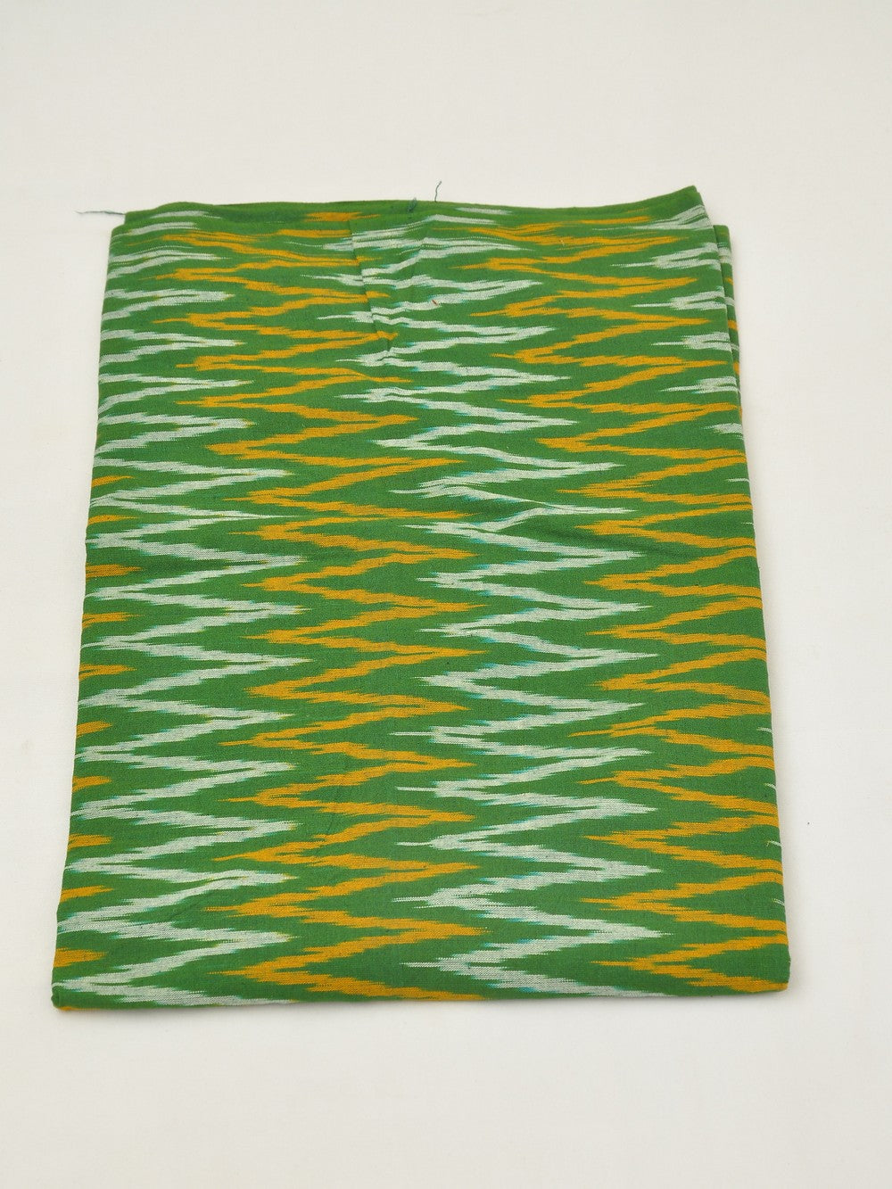 Single Ikkat Running Fabric [D20114076]