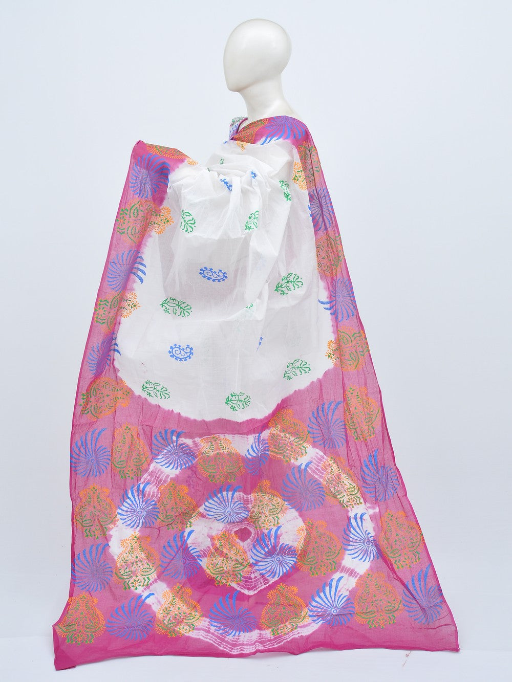 Batik Pure Cotton Saree [D21206034]