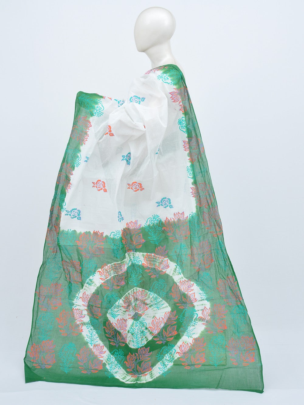 Batik Pure Cotton Saree [D21206036]