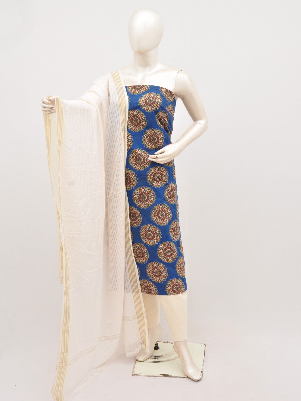 Kalamkari Dress Material [D00814098]