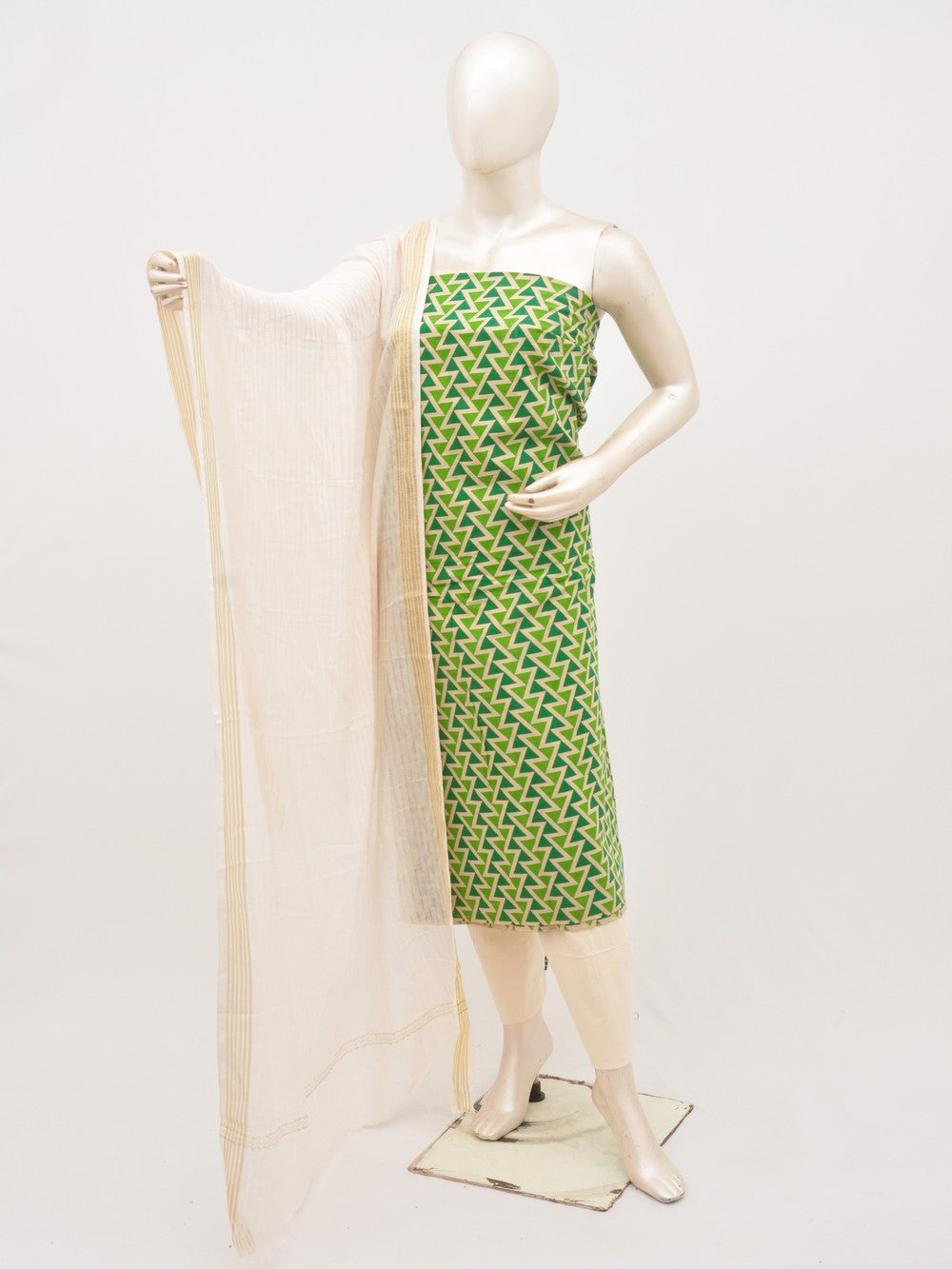 Kalamkari Dress Material [D00919172]