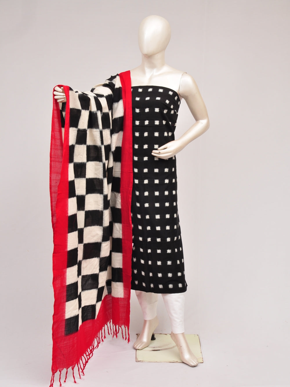 Double Ikkat Dress Material [D80726953]